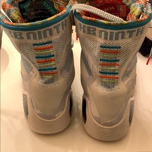 “What The Kobe” 9